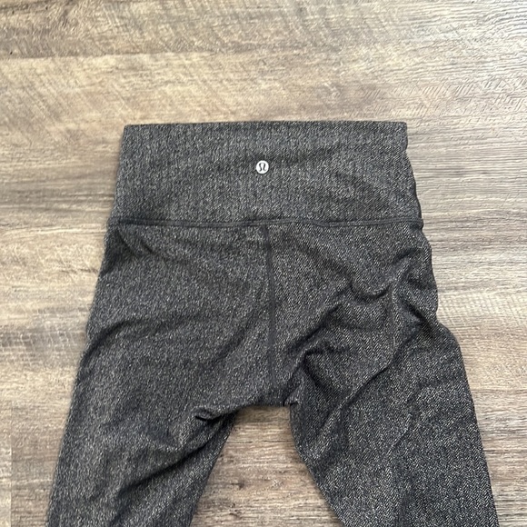 Lululemon Wunder Under Hi-Rise Tight, gray and black, sz 6 💛 - Picture 7 of 12